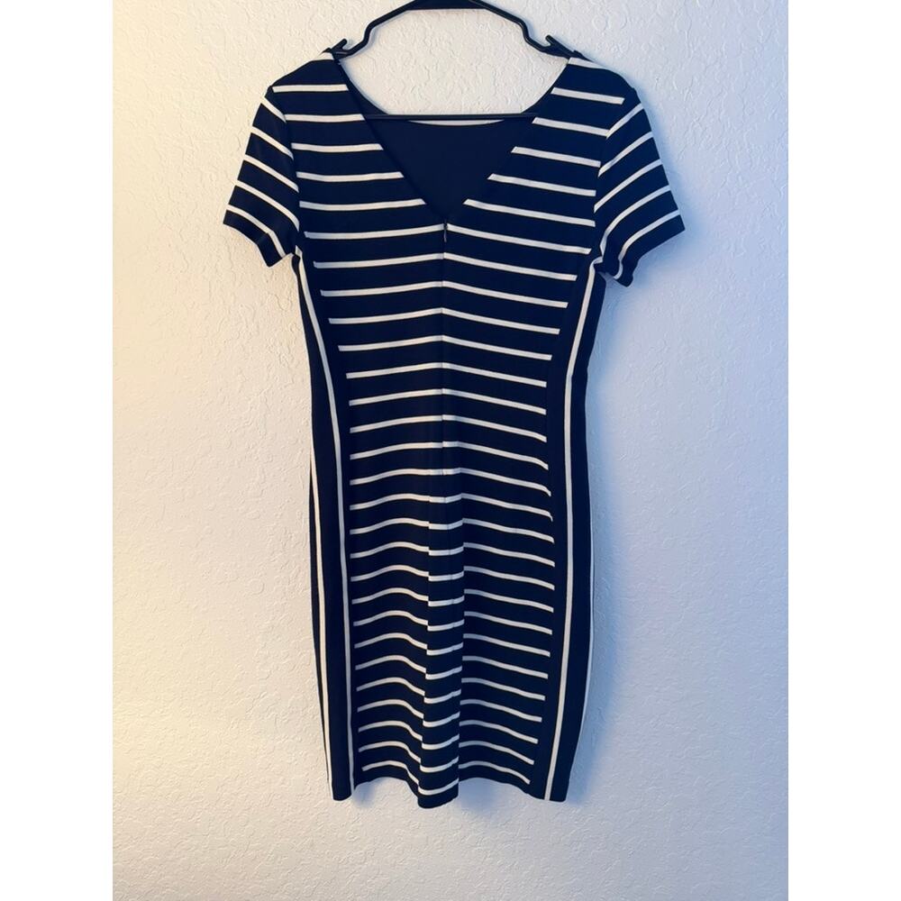 Banana Republic Navy White Striped Short Sleeve Sheath Dress Size 2